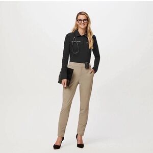 FIGS Pro Women's Skinny Scrub Trousers - Tan XSP